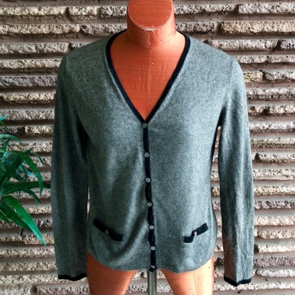 Bloomingdale's Sweaters - Bloomingdale's Gray Cashmere Silk Cardigan Sweater